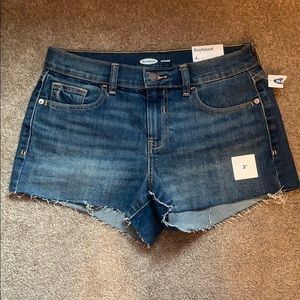 Old Navy Boyfriend shorts!!
